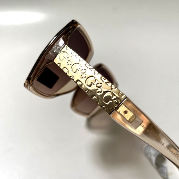 New Original GUESS Oversized Square Sunglasses GO00031 Clear Acetate Brown - Picture 4 of 6